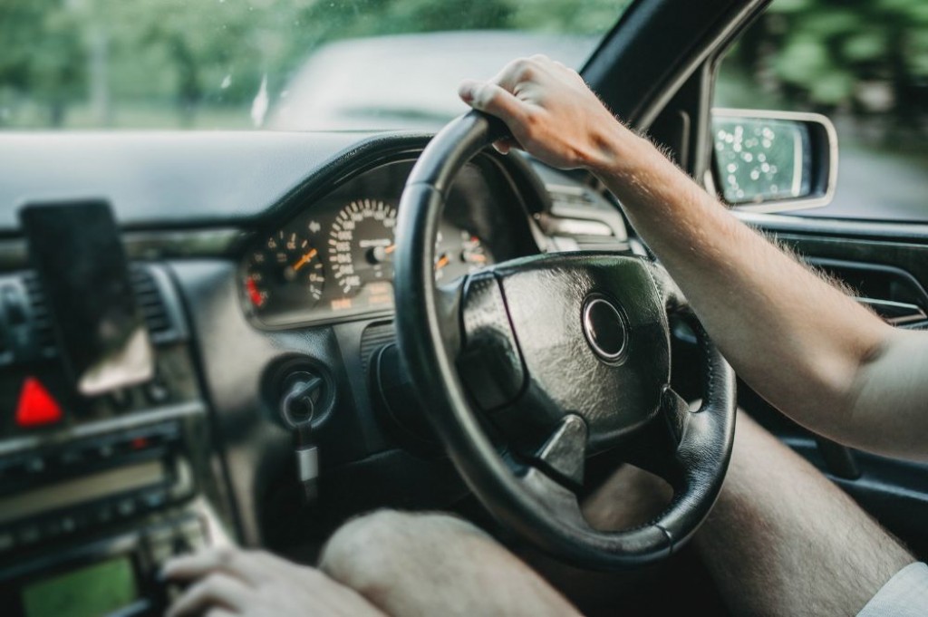 Can I hire a car from south to North Cyprus?